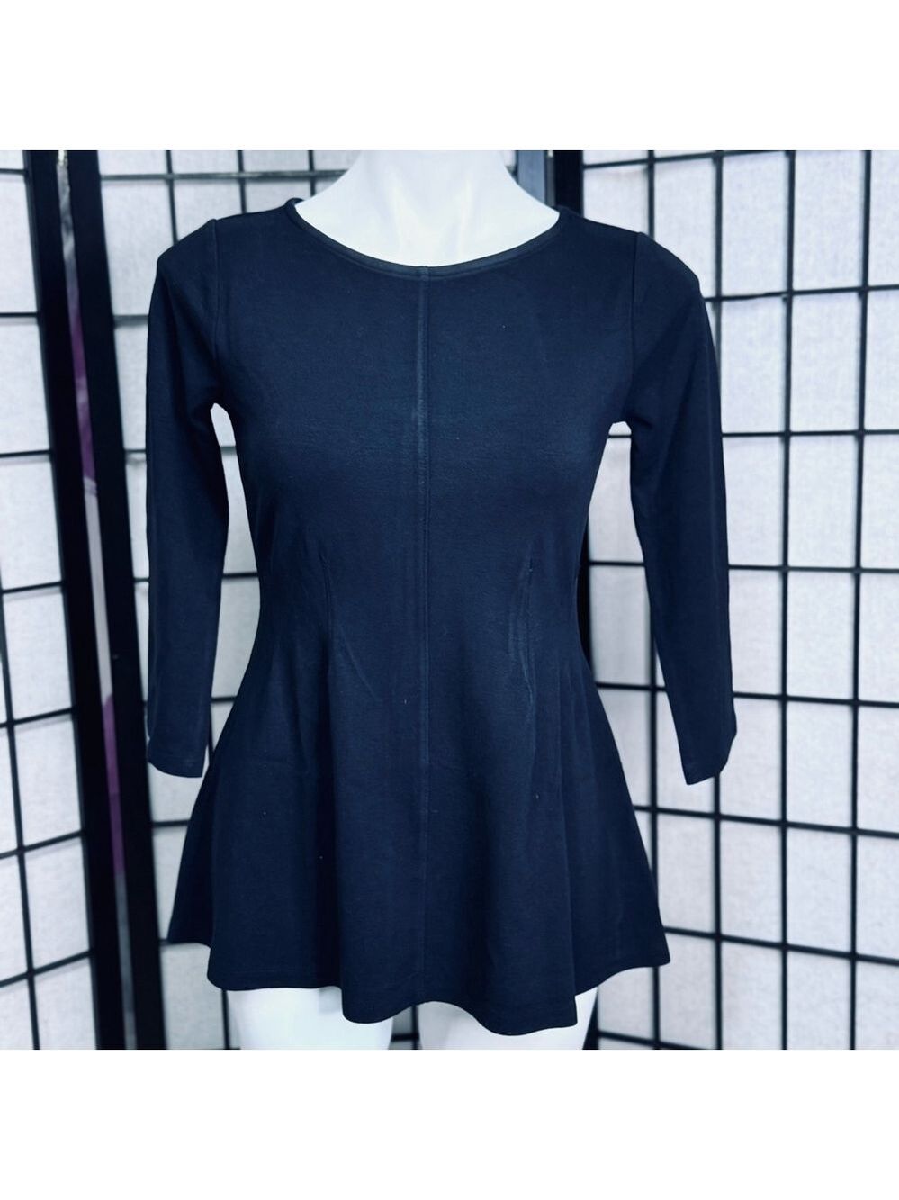 A Pea in the Pod Maternity Postpartum Black Three-Quarter Sleeve Top XS
